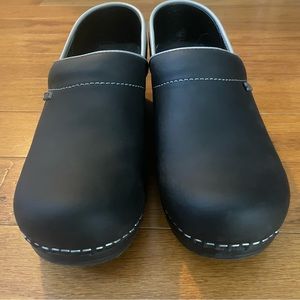 Sanita black nubuck clogs, EU 39, never worn
